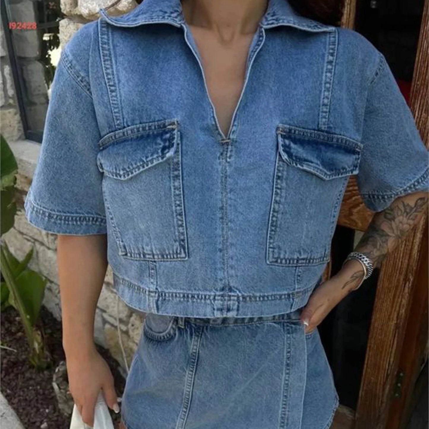 Women’s 2 Piece Denim Outfits Set Short Sleeve Lapel Neck Cropped Jean Pullover Tops + Button High Waist Asymmetrical Shorts